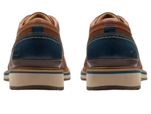 Clarks Monahan Plain - Tan