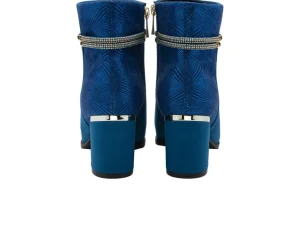 Lotus Nerinda ULB415 - Blue